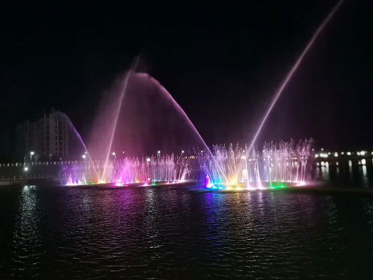 四川成都公园喷泉